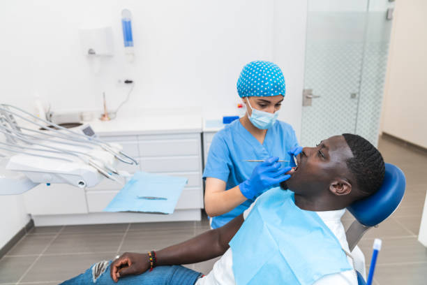 Best Emergency Tooth Extraction in Fairplains, NC